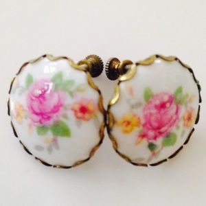 Vintage clip on earrings
